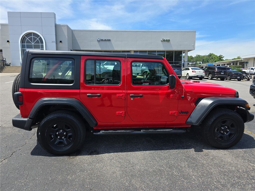 Used 2023 Jeep Wrangler Sport SUV