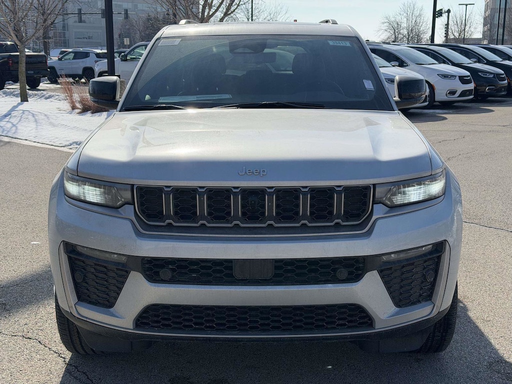 New 2026 Jeep Grand Cherokee LIMITED 4X4 Sport Utility