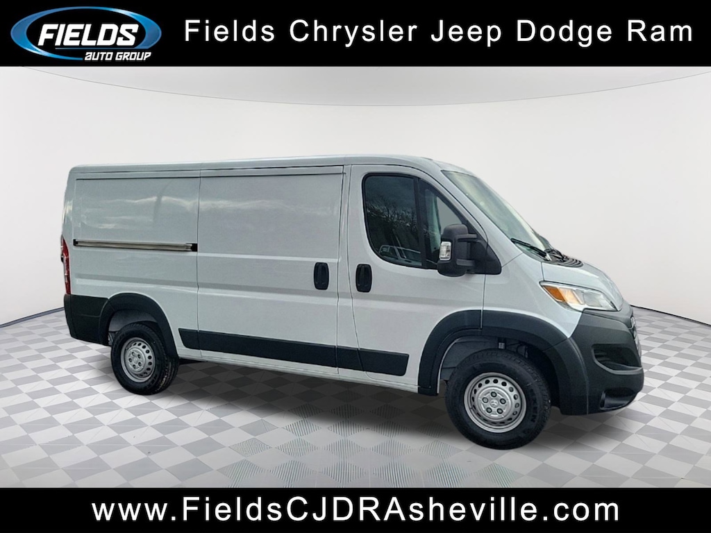 New 2024 Ram ProMaster PROMASTER 2500 TRADESMAN CARGO VAN LOW ROOF 136' W Cargo Van