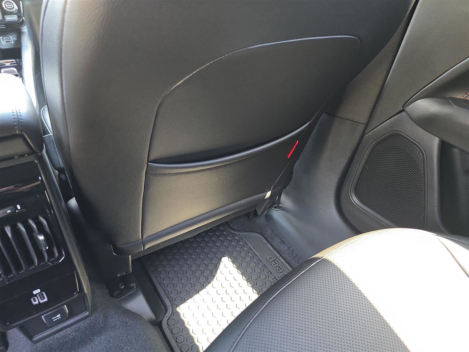 2025 Jeep Compass Trailhawk - Photo 19