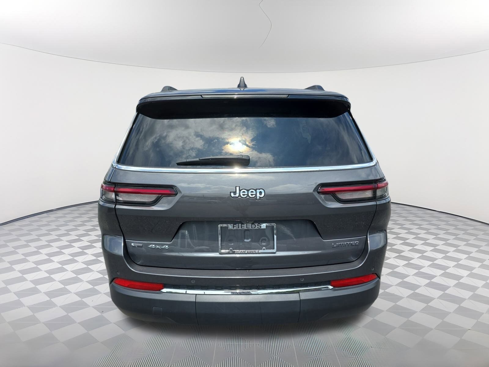 2022 Jeep Grand Cherokee Limited photo 4