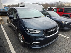 2023 Chrysler Pacifica Touring L Minivan/Van