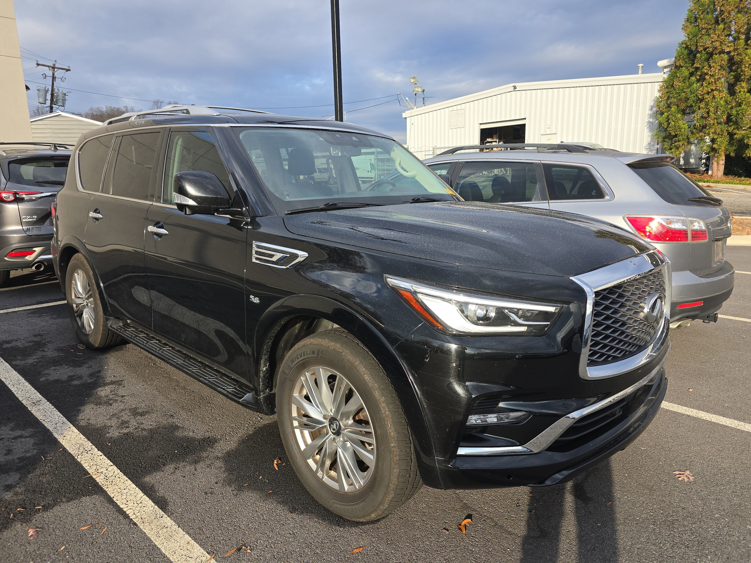 2020 INFINITI QX80's photo