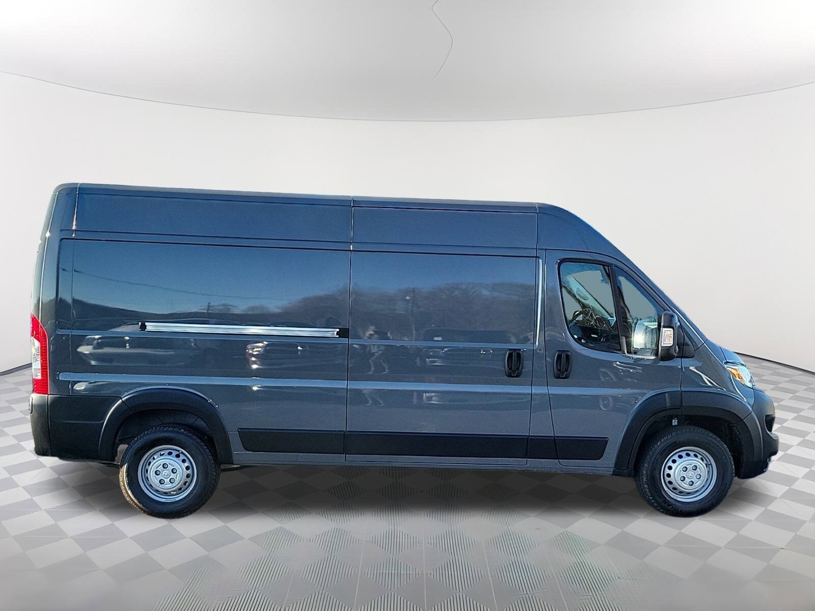 2025 Ram ProMaster 2500 Cargo Van photo 2