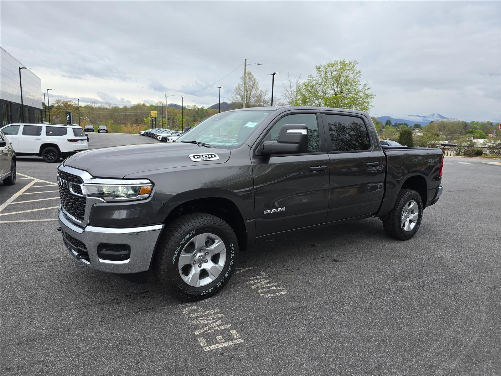 2025 RAM 1500 Tradesman - Photo 8