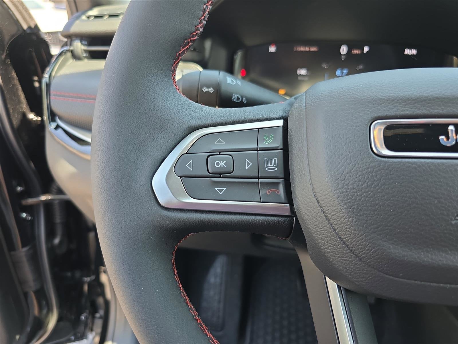 2025 Jeep Compass Trailhawk - Photo 37