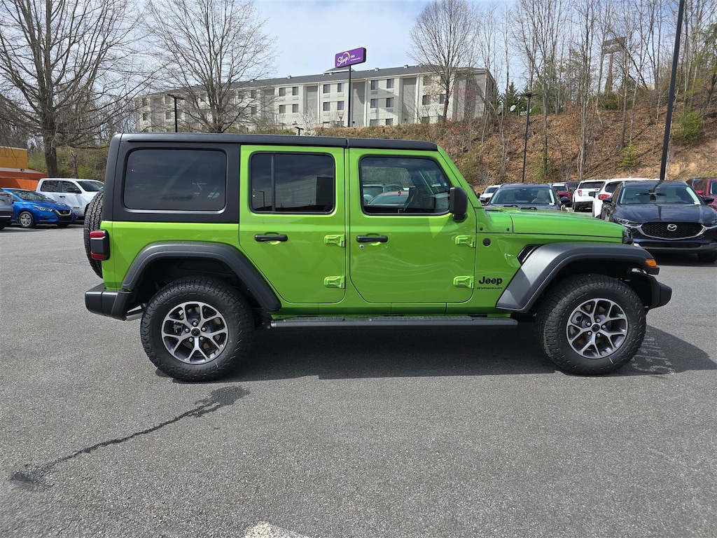 New 2025 Jeep Wrangler 4-DOOR SPORT S Sport Utility