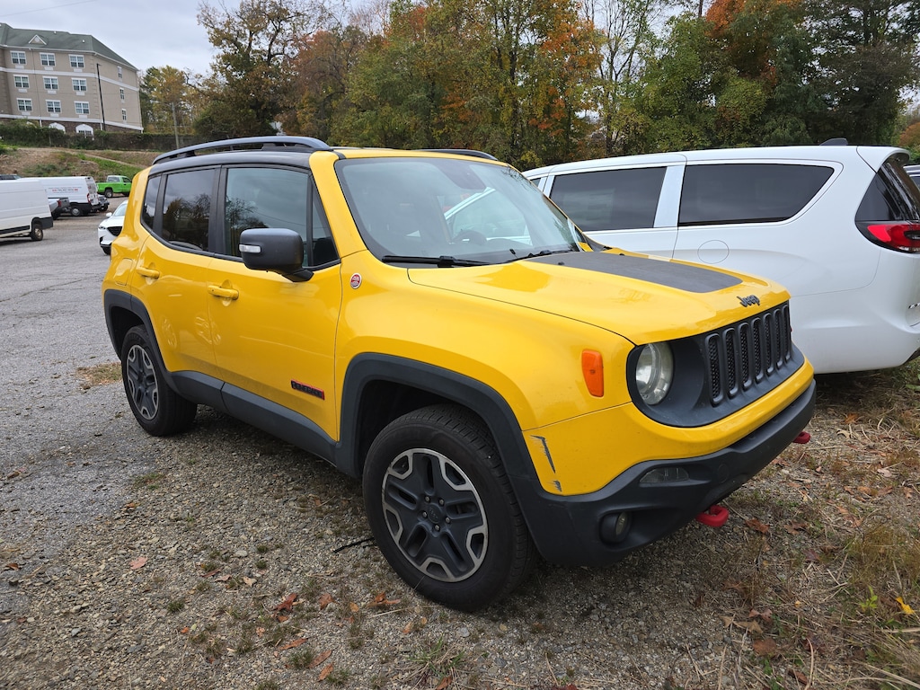 Used 2015 Jeep Renegade Trailhawk SUV