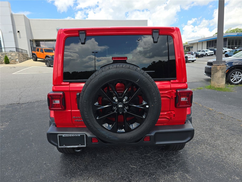 Used 2025 Jeep Wrangler Sahara 4xe SUV