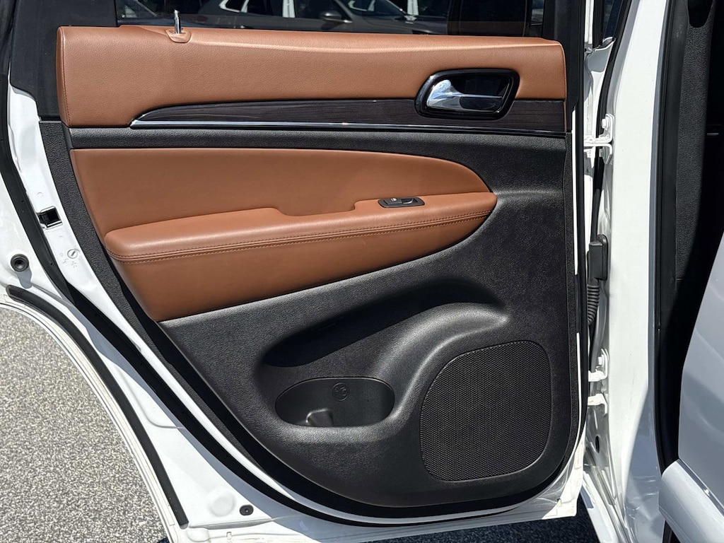 Used 2021 Jeep Grand Cherokee Overland Overland 4x2