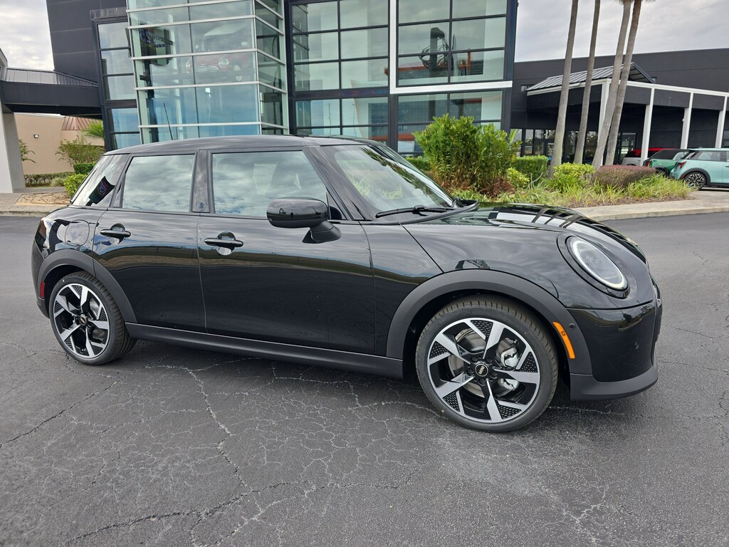 New 2026 MINI Hardtop 4 Door Cooper Hatchback