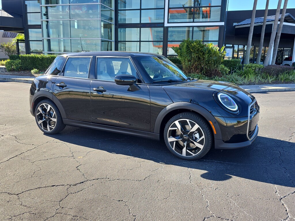New 2026 MINI Hardtop 4 Door Cooper S Hatchback