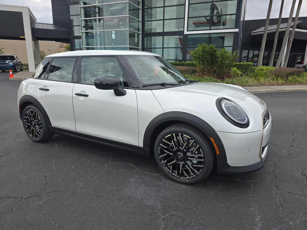 New 2026 MINI Hardtop 4 Door Cooper Hatchback