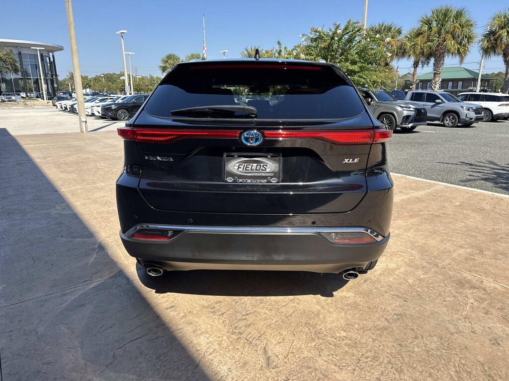 Used 2023 Toyota Venza XLE XLE AWD