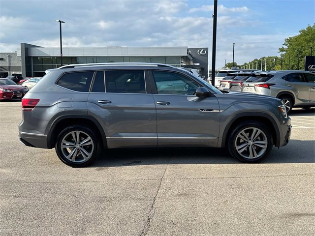 2019 Volkswagen Atlas V6 SE Technology R-Line photo 3