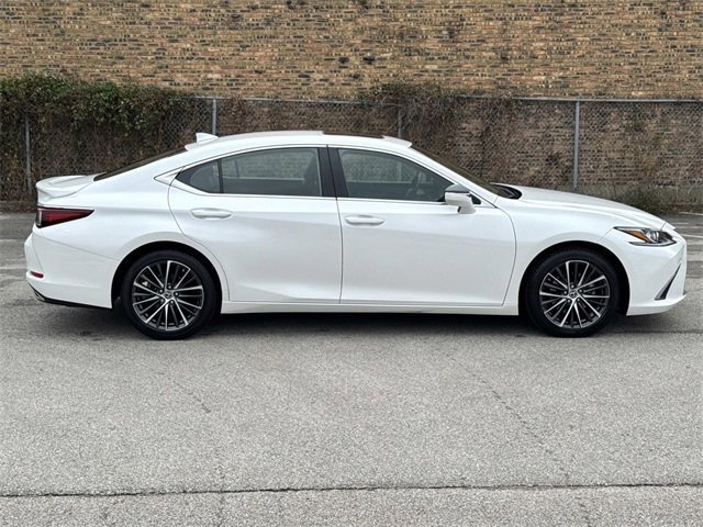 2023 Lexus ES 350 photo 4
