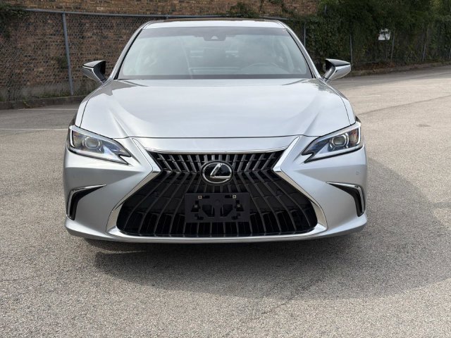 Used 2024 Lexus ES 350 Sedan