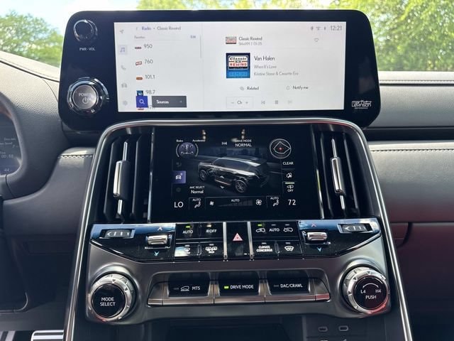 2026 Lexus LX 700h F-Sport - Photo 25