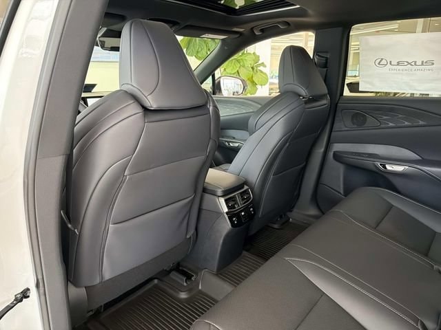 2026 Lexus RX 350 F-Sport - Photo 12