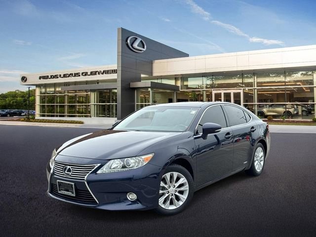 2015 Lexus ES 350 300h's photo