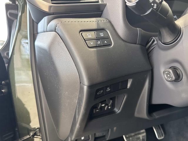 2026 Lexus LX 700h F-Sport - Photo 30