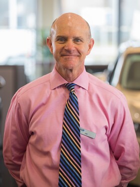 Staff member Jim Dyra from ID_64c9757af172