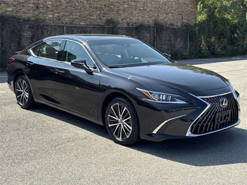 Certified 2025 Lexus ES 300h Base Sedan