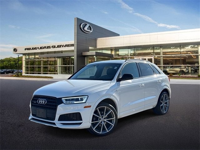 2018 Audi Q3 Premium Plus's photo