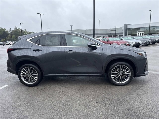 2026 Lexus NX 350 Premium photo 4