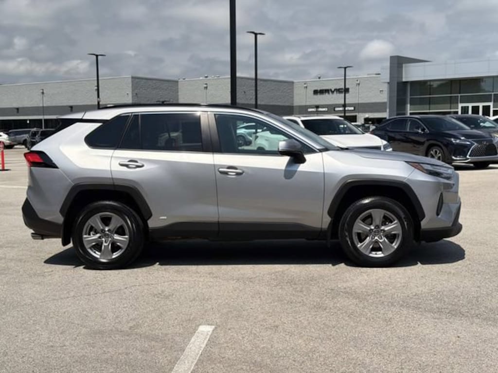 Used 2023 Toyota RAV4 Hybrid XLE SUV