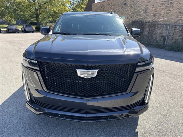 2024 Cadillac Escalade Sport Platinum photo 2