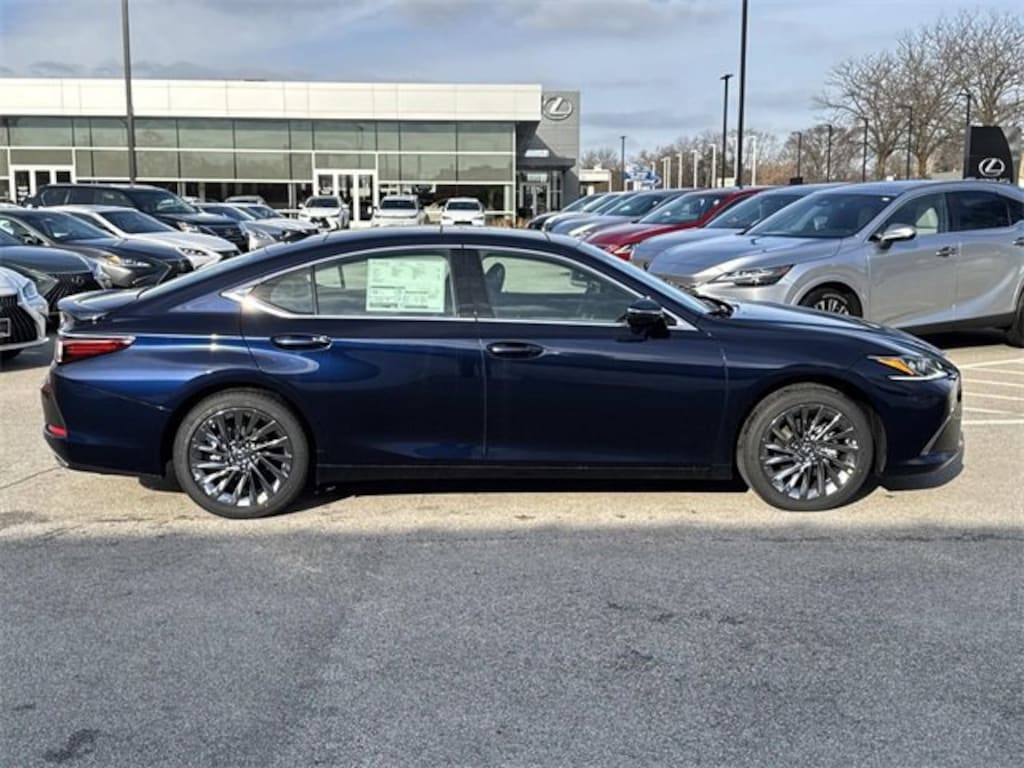 New 2025 Lexus ES 350 LUXURY SEDAN