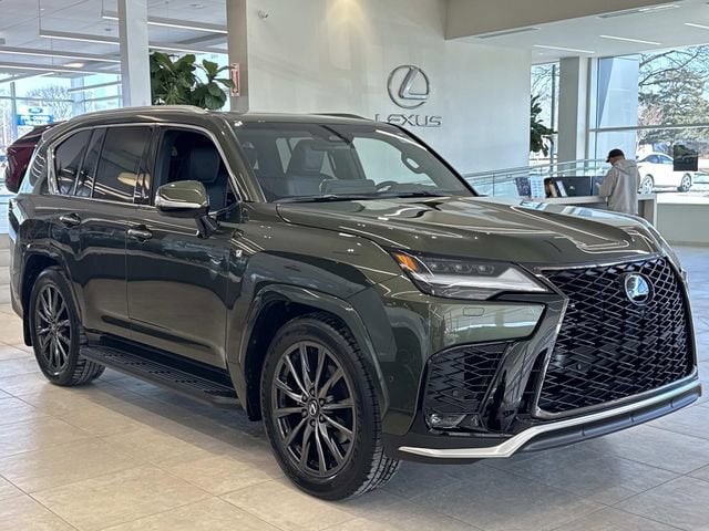 2026 Lexus LX 700h F-Sport - Photo 3