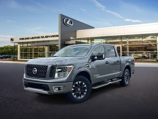 2017 Nissan Titan PRO-4X 4X4 Crew Cab's photo
