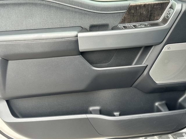 2023 Ford F-150 Lariat - Photo 17