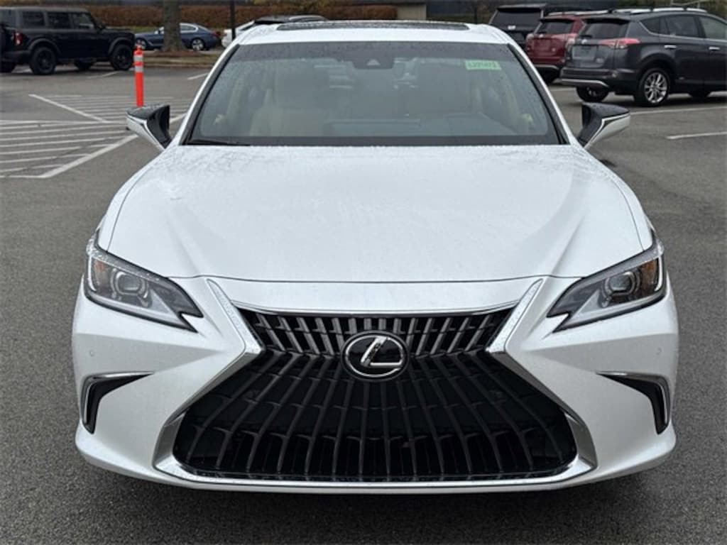 New 2025 Lexus ES 350 SEDAN
