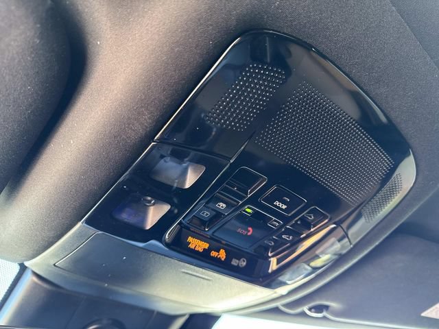2025 Lexus RX 350 - Photo 23