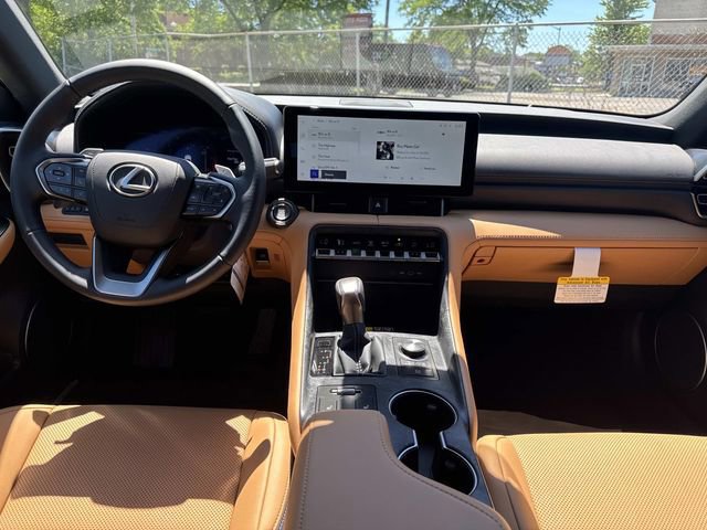 2026 Lexus IS 350 F SPORT DESIGN - Photo 15