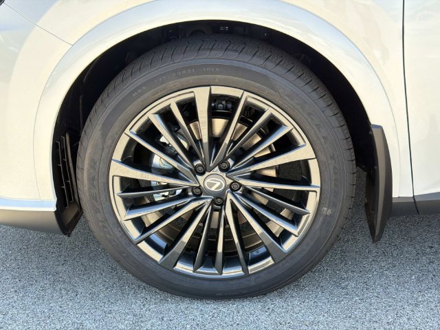 2026 Lexus RX 350 Premium - Photo 10