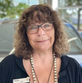 Staff member Gigi Ramis from ID_1e5b58da3a80