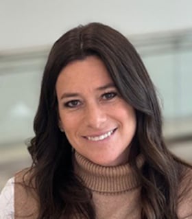 Staff member Elana Maxwell from ID_8492af5df978