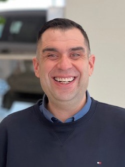 Staff member Viktor Vileshin from ID_64c9757af172