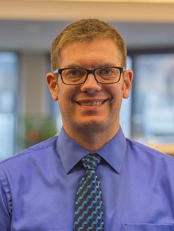 Staff member Keith Tennyson from ID_64c9757af172