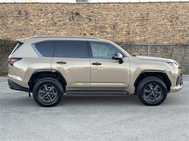 2025 Lexus LX photo 2