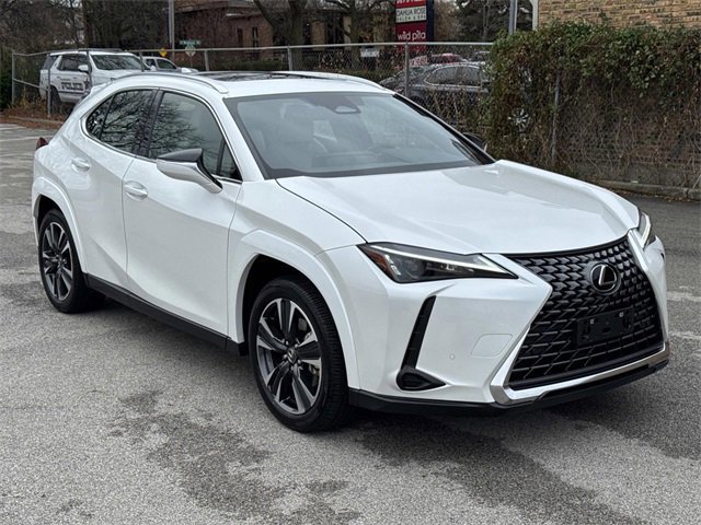 2025 Lexus UX Premium photo 3