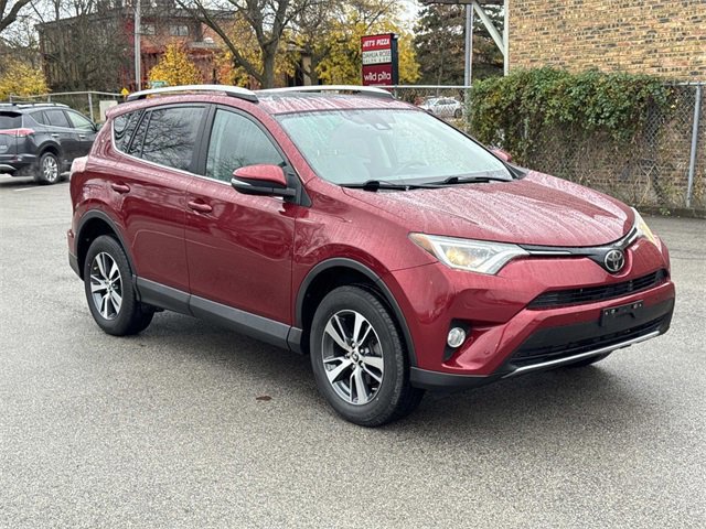 2018 Toyota RAV4 Adventure XLE photo 2