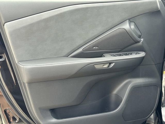 2026 Lexus TX 350 Luxury - Photo 17