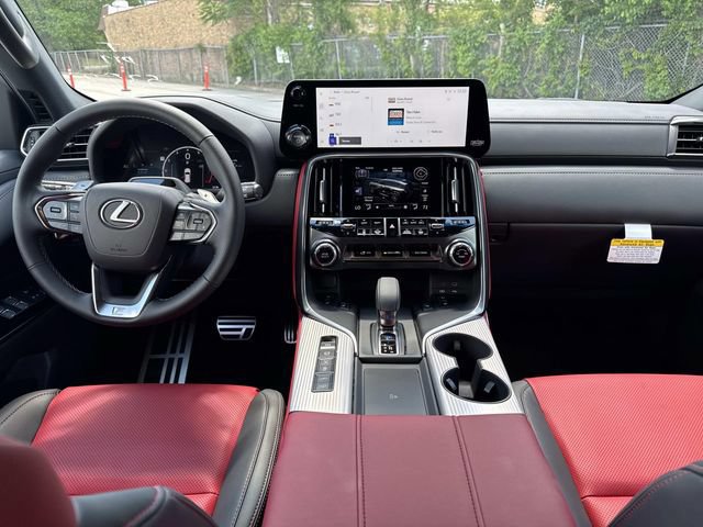 2026 Lexus LX 700h F-Sport - Photo 15