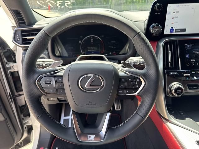 2026 Lexus LX 700h F-Sport - Photo 28
