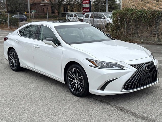 2023 Lexus ES 350 photo 3